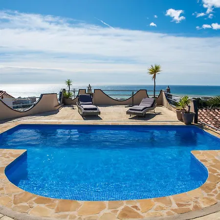 Serenity Climate Pool & Panoramic Sea Views *