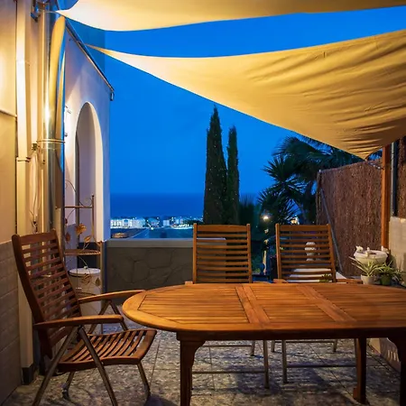 Serenity Climate Pool & Panoramic Sea Views Villa