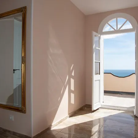 Serenity Climate Pool & Panoramic Sea Views Santa Susanna