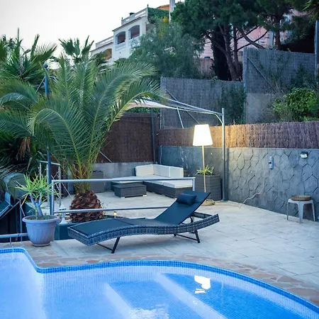 Serenity Climate Pool & Panoramic Sea Views Villa Santa Susanna