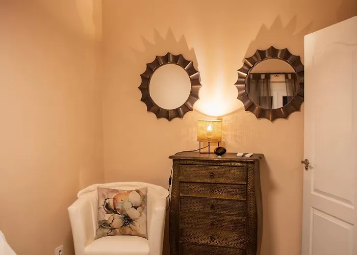 Serenity Climate Pool & Panoramic Sea Views *