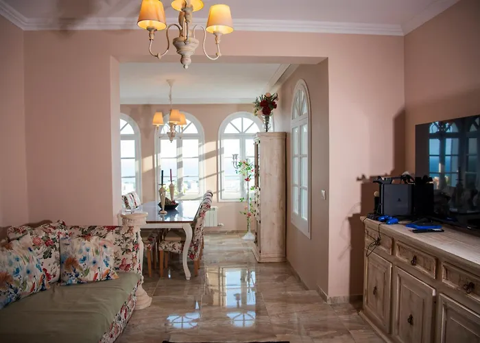 Serenity Climate Pool & Panoramic Sea Views Villa Santa Susanna